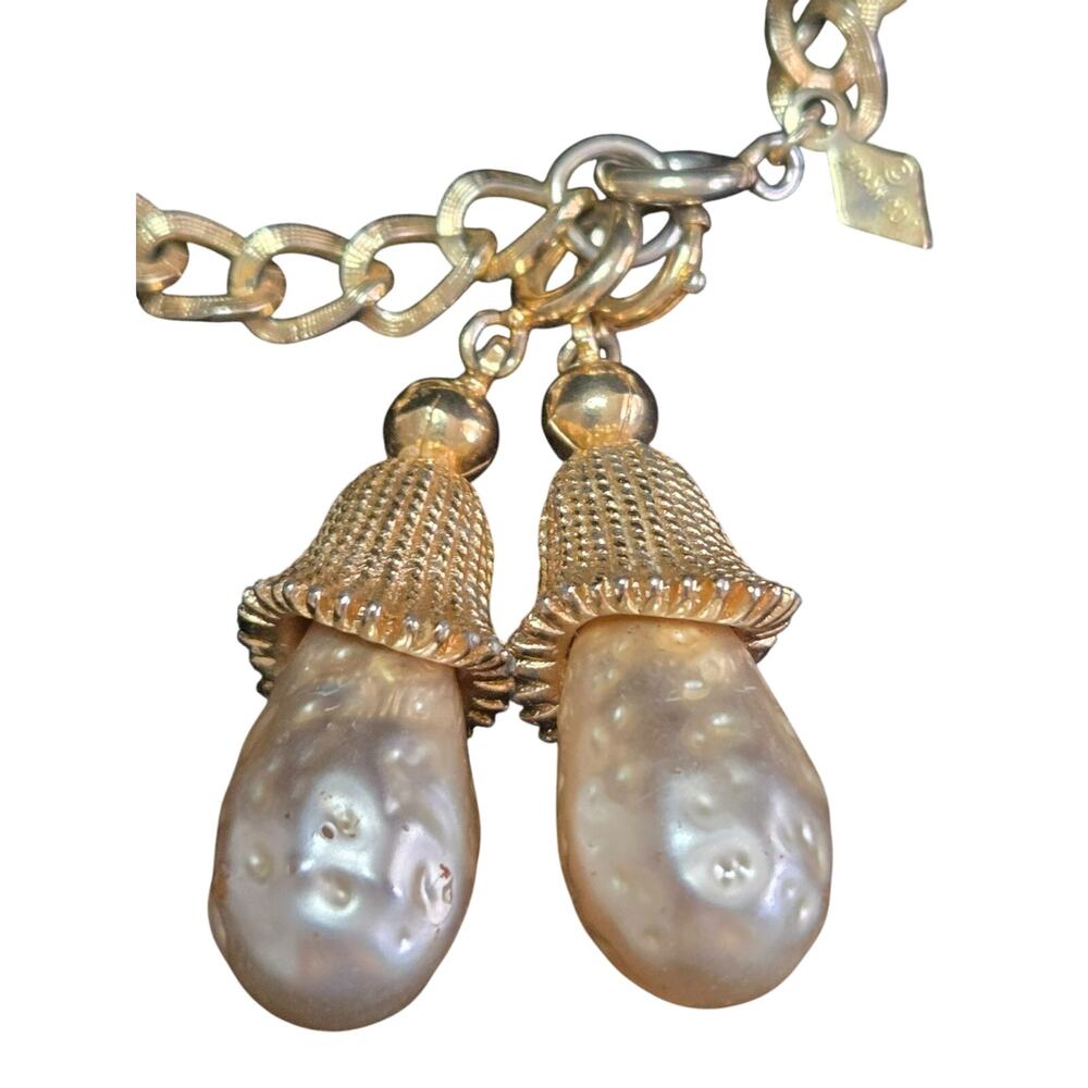 Vintage Sarah Coventry Goldtone and Faux Pearl Necklace